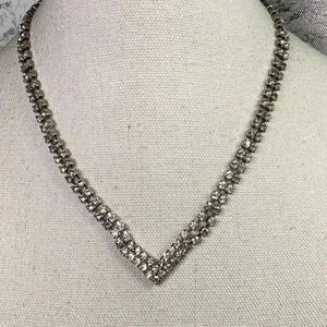 Rhinestone Bling Necklace with V Detail Vintage 1950’s